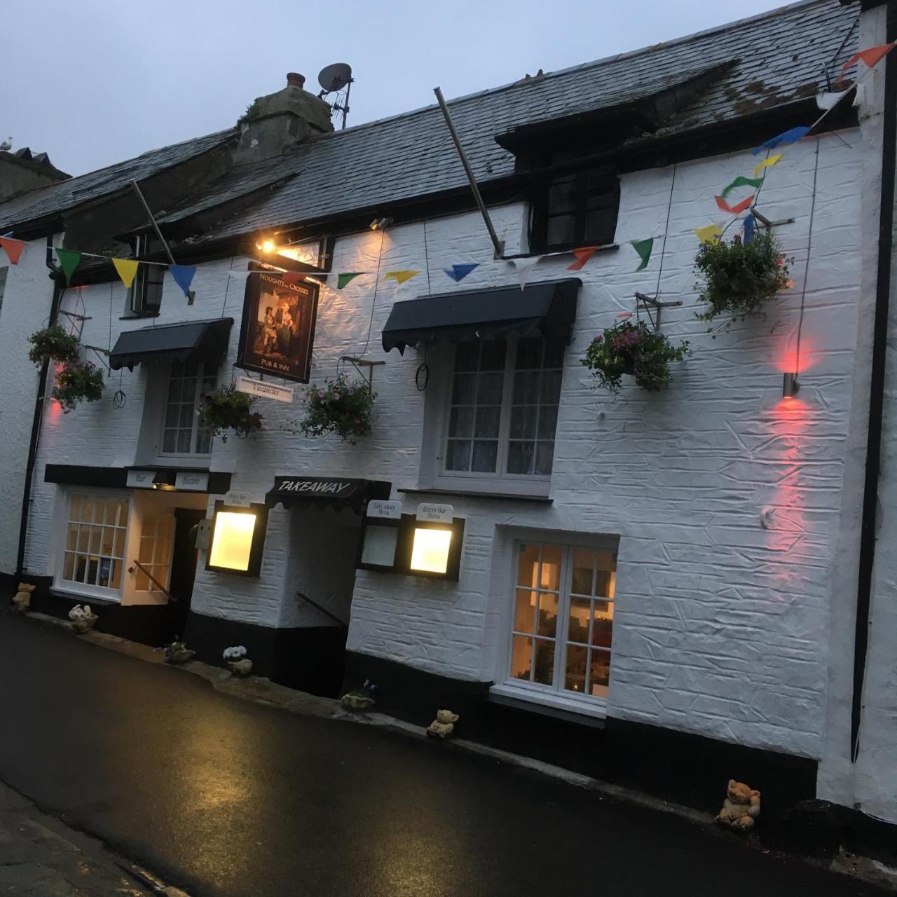 The Noughts And Crosses Inn Polperro Exterior photo