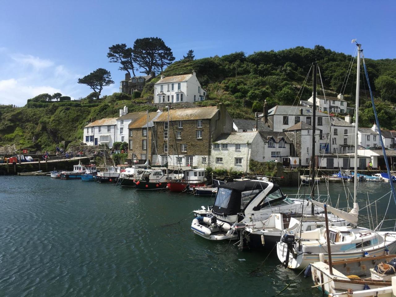 The Noughts And Crosses Inn Polperro Exterior photo